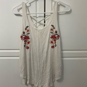 Flowy tank